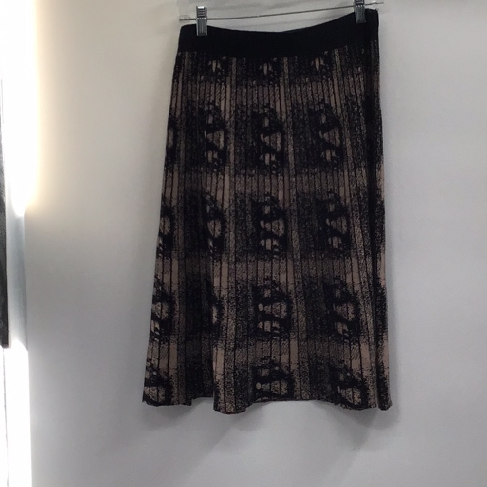 Milano Black and Tan A-Line Midi Skirt